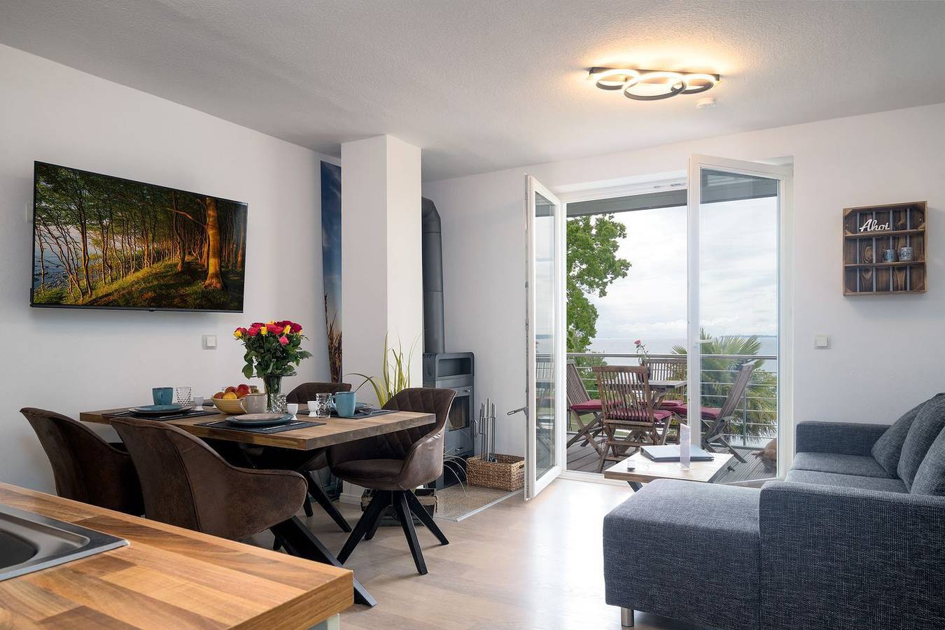 Appartement entier, Fewo Sonnenschein - Fireplace, Sauna, Sea View in Sassnitz, Parc national Jasmund