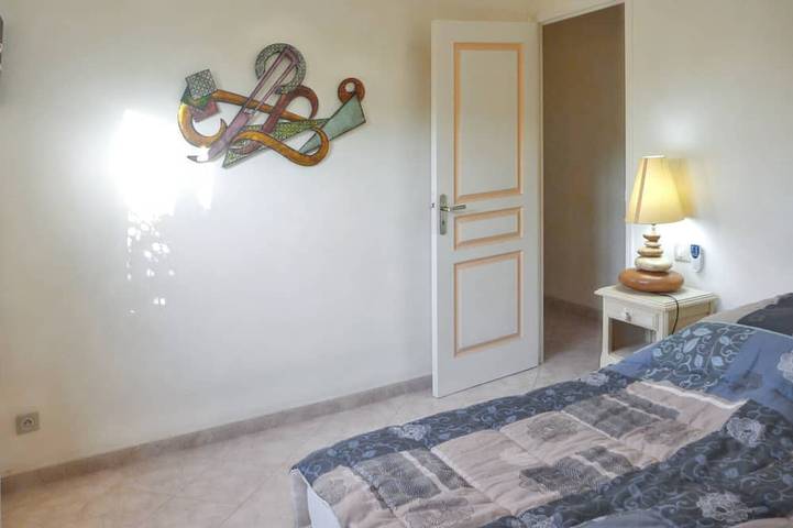 Location de vacances pour 8 personnes, avec jacuzzi et jardin, animaux acceptés dans Plage de la Marine de Davia - 2