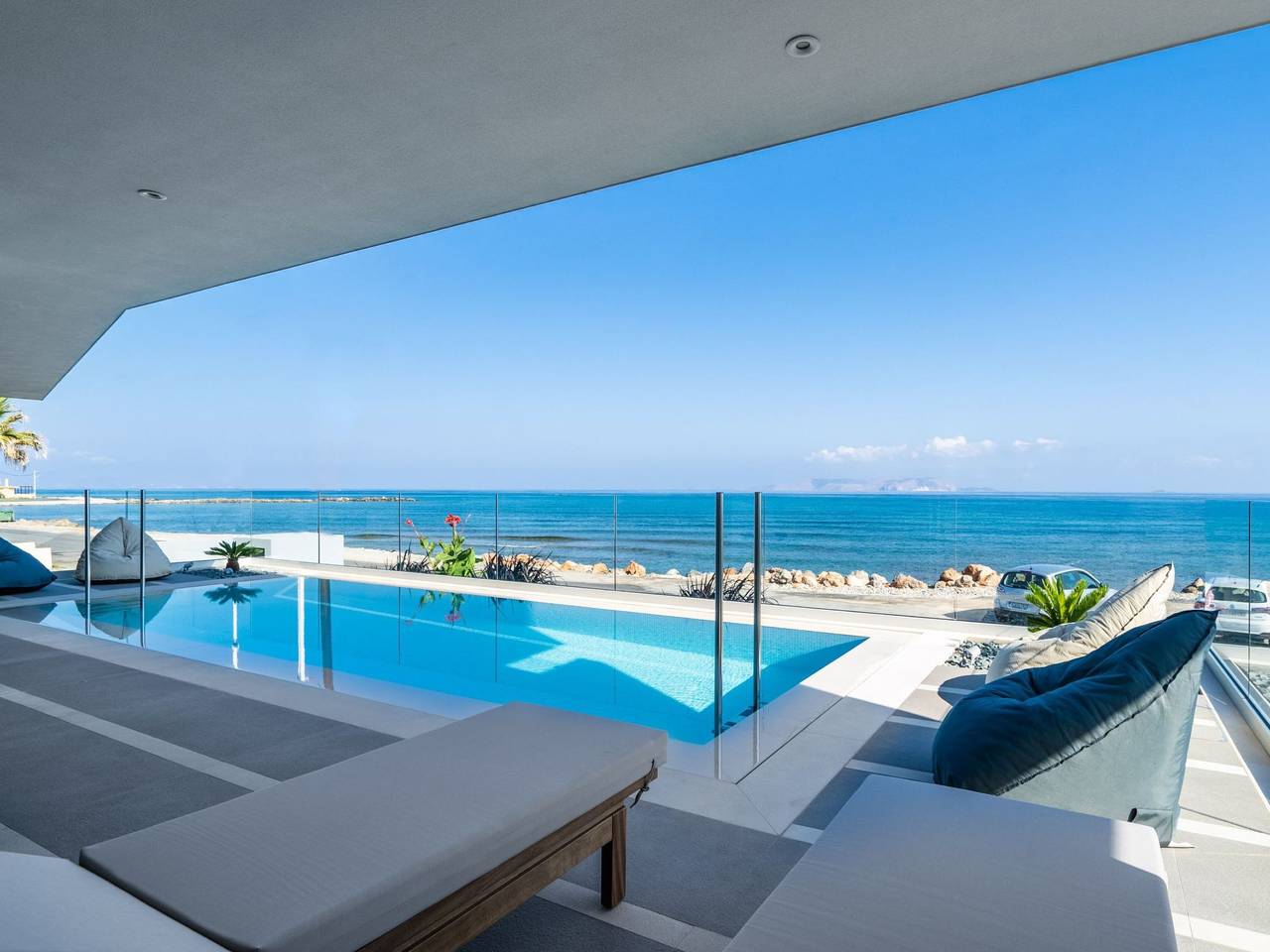 Dias Blaue Villa in Kokkini Hani, Iraklio-Heraklion und Umgebung