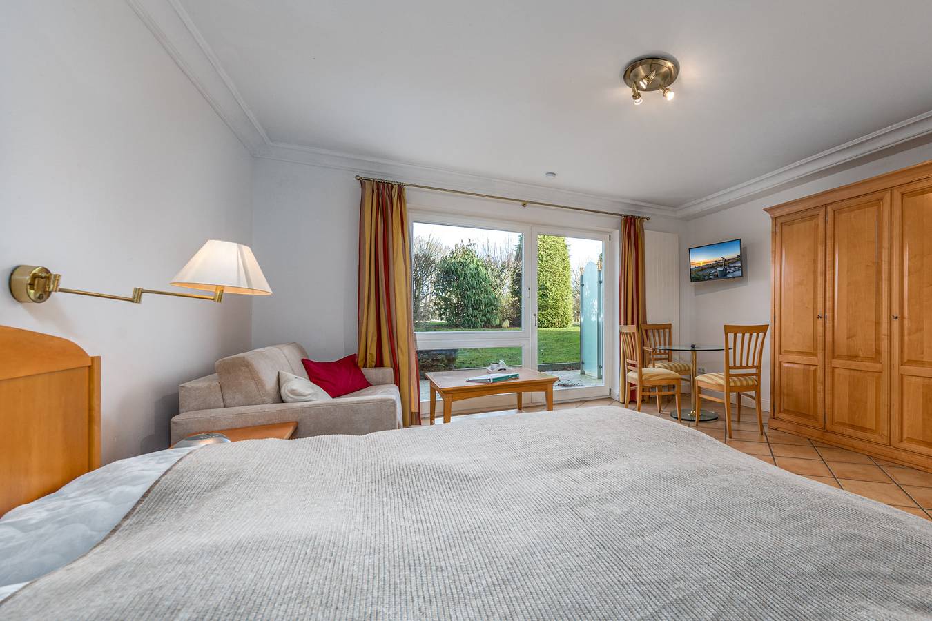 Ganze Ferienwohnung, Gästehaus Nina #1 in Scharbeutz, Ostholstein