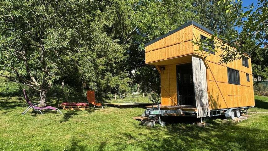 Gîte pour 2 personnes, avec terrasse et jardin dans Malbrans