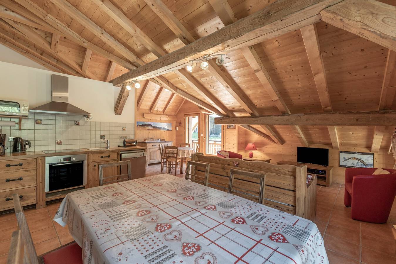 Chalet 'Les Salamanes - 6-7 Pers' mit Bergblick, Balkon und Wi-Fi in Sixt-Fer-à-Cheval, Region Bonneville