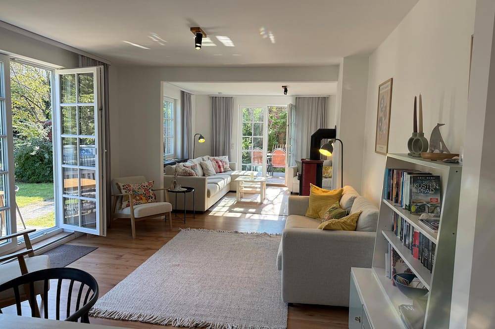 Ferienhaus Gerdina – geräumig, moderne en-suite Zimmer und Strandnähe genießen in Norddorf, Amrum