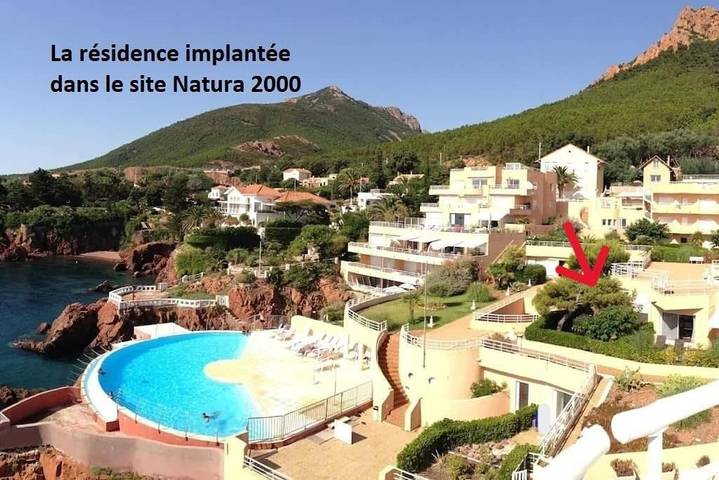 Apartamento de vacaciones para 4 personas, con piscina además de jardín y vistas - 1