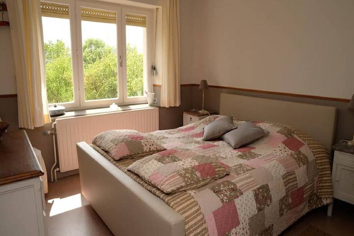 Gîte pour 9 personnes, avec terrasse