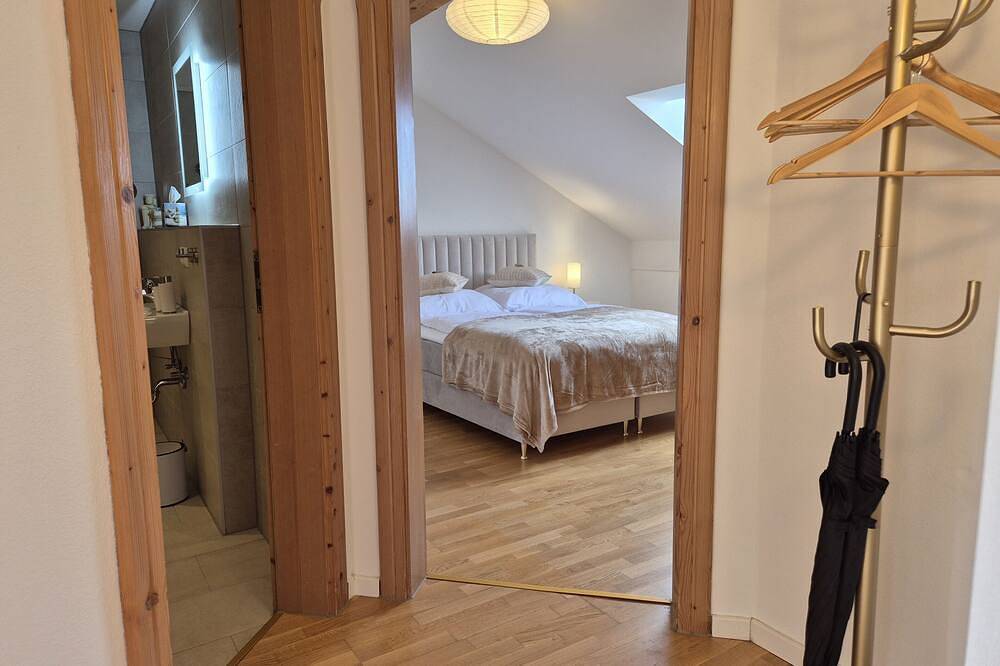 Ganze Wohnung, Gutshof Alpenblick am Simssee - Walchensee Apartment in Stephanskirchen, Landkreis Rosenheim