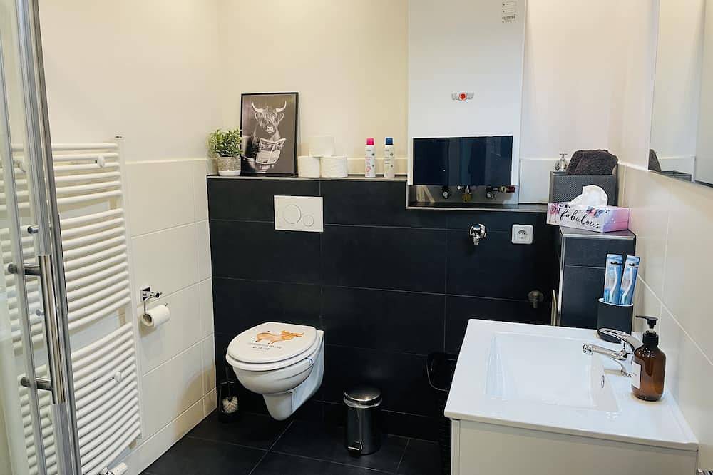 Ganze Wohnung, Neues Apartment am Pfälzer Wald, Nähe Dynamikum und Outletcenter Zweibrücken in Pirmasens, Pfalz