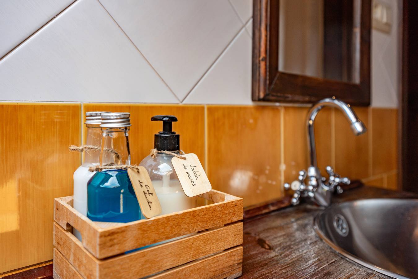 Ganze Wohnung, Ferienwohnung 'Florenta G4' mit Bergblick, Gemeinschaftsgarten und Wi-Fi in Cangas de Onís, Costa Verde (Spanien)