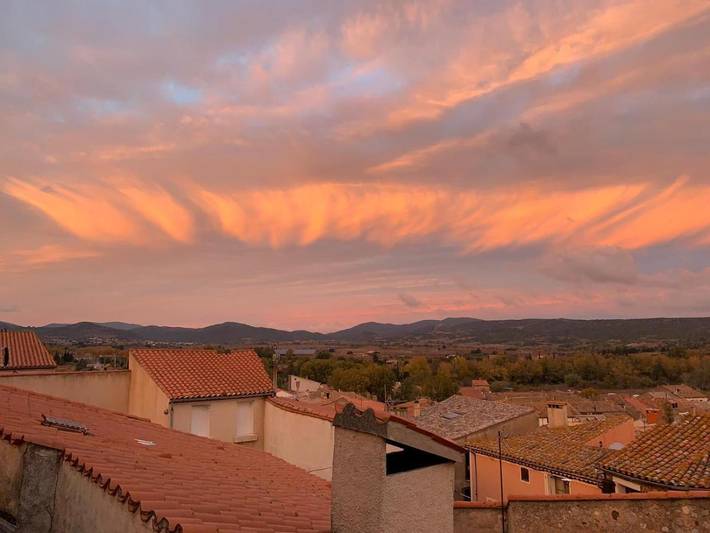 Location de vacances pour 5 personnes, avec jardin et vue à Paziols - 2