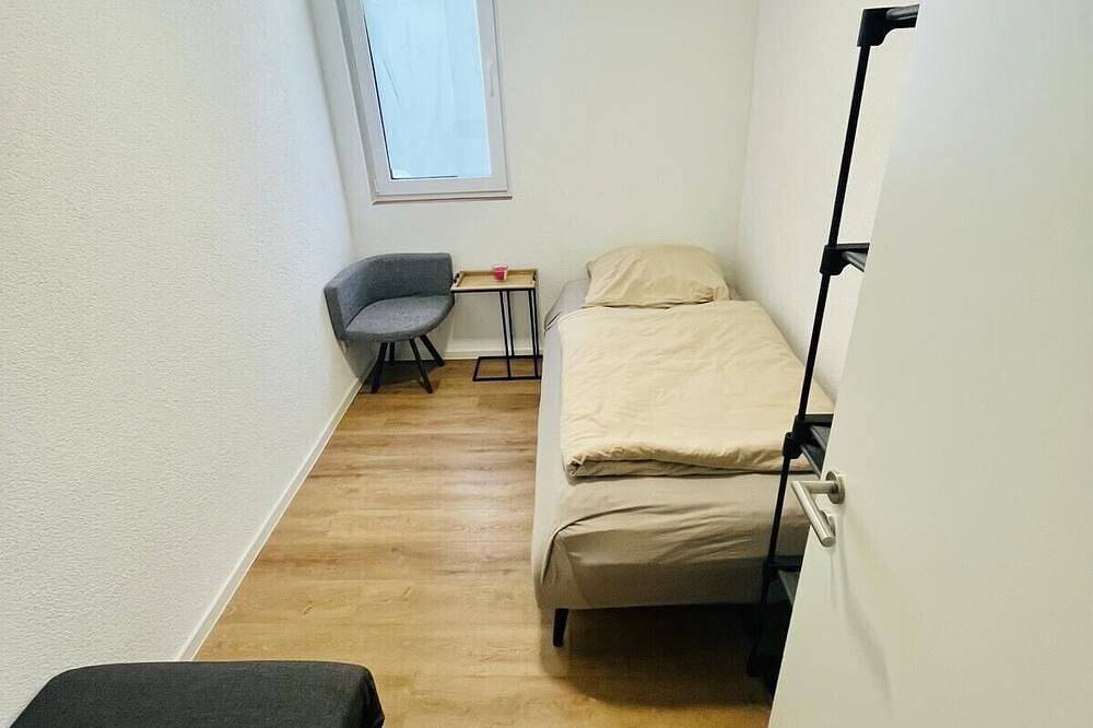 Ganze Wohnung, Schicke Wohnung in Top Lage in Bad Cannstatt, Stuttgart