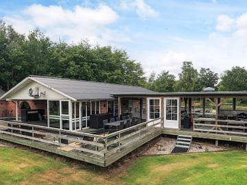 Ferienhaus für 17 Personen, mit Haustier in Astrup Vig