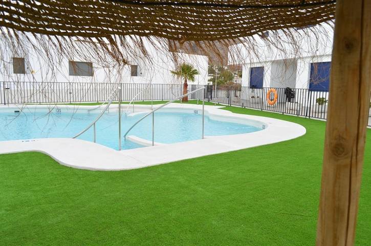 Apartamento para 4 personas, con Balcón y Terraza además de Piscina y Vistas en Las Negras