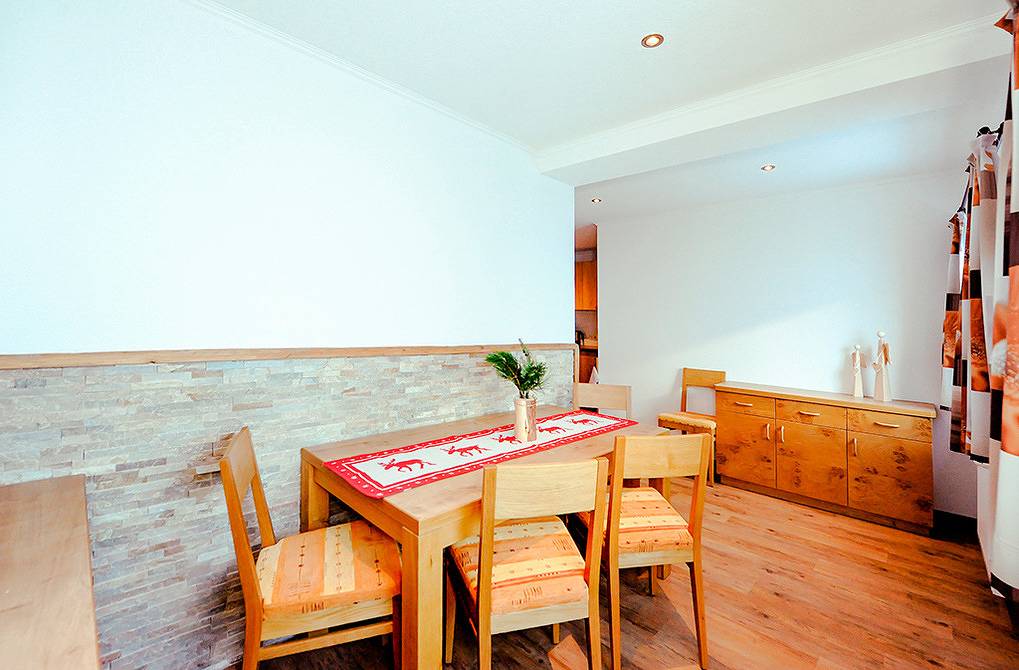 Ganze Ferienwohnung, A 371.010 - Berghof, Apartment Tristkogel (Eg) in Hinterglemm, Saalbach-Hinterglemm