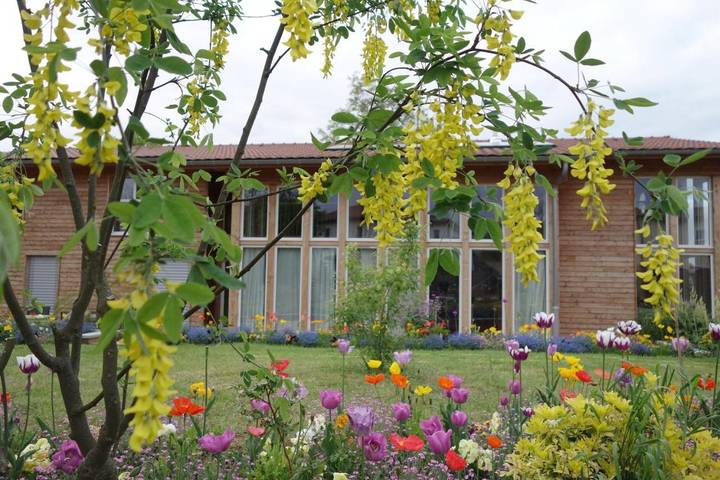 Maison d’hôte pour 3 personnes, avec Terrasse ainsi que Jardin et Piscine