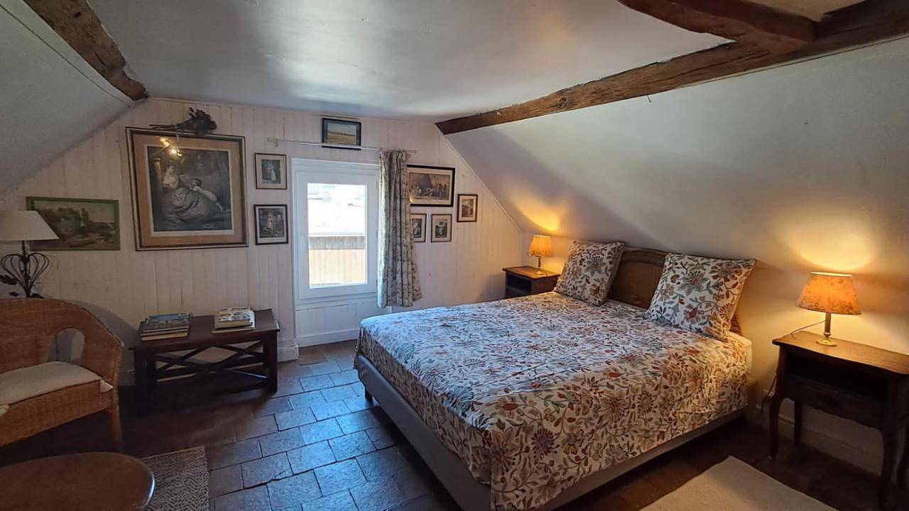 Appartement entier, Le refuge des anges in Beaumont-en-Véron, Vallée de la Loire