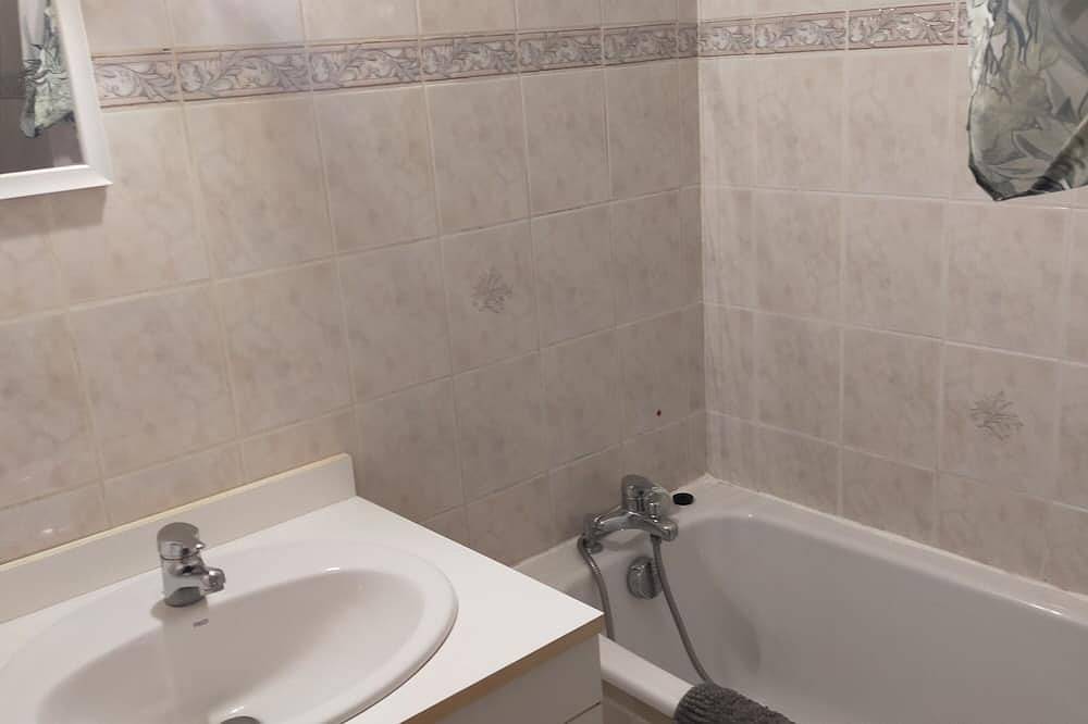 Appartement entier, T2 Meublé au Cœur du Village in Saint-Agrève, Parc naturel régional des Monts d'Ardèche