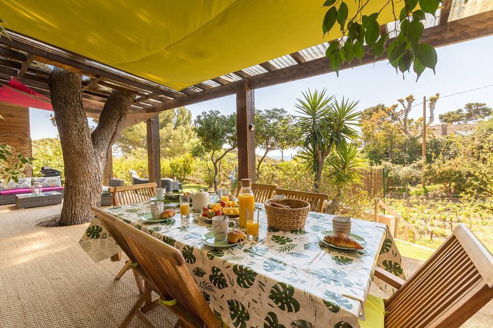 Villa pour 10 Personnes dans Hyeres, Région de Toulon