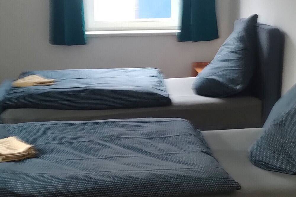 Ganze Wohnung, Apartment 'Yellow A' in Miltenberg, Spessart-Mainland