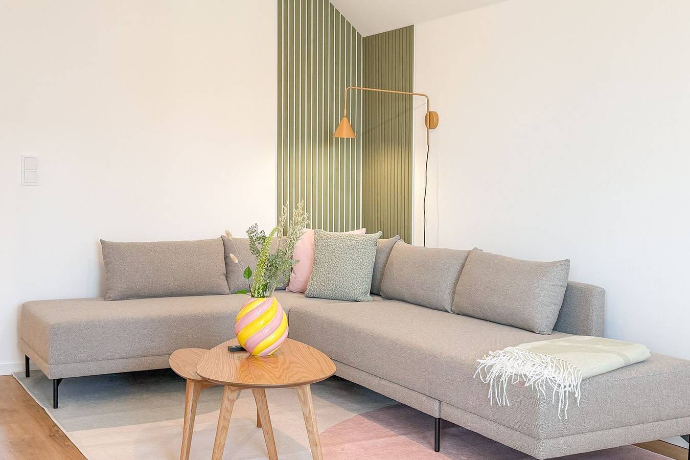 Ganze Wohnung, Tower of Power - Balkon, Kamin, Obergeschoss, Waschmaschine, eigener Parkplatz in Olpenitz, Kappeln
