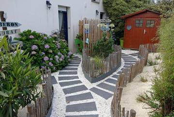 Gîte pour 6 personnes, avec jardin et vue, adapté aux familles à Plougoumelen
