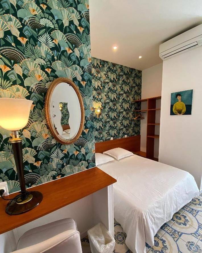 Hôtel pour 2 personnes, animaux acceptés dans Gare de Nice ville - 2