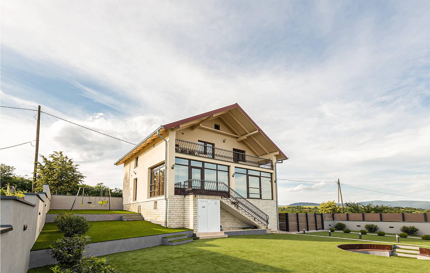 Schicke 180 m² große Wohnung mit Pool, Terrasse und kostenlosem WLAN in Pozega-Slawonien