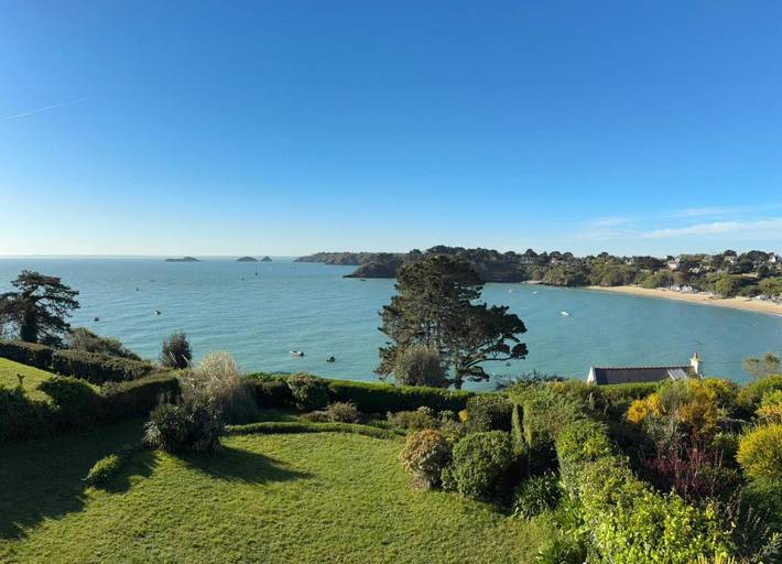 Location de vacances pour 10 personnes, avec vue et terrasse, animaux acceptés dans Port Mer
