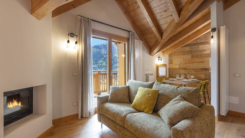 Appartamento per 4 persone, con Balcone e Panorama a Temù