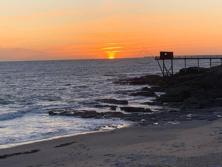 Location de vacances pour 8 personnes, avec vue et jardin dans Plage Du Port Meleu Prefailles