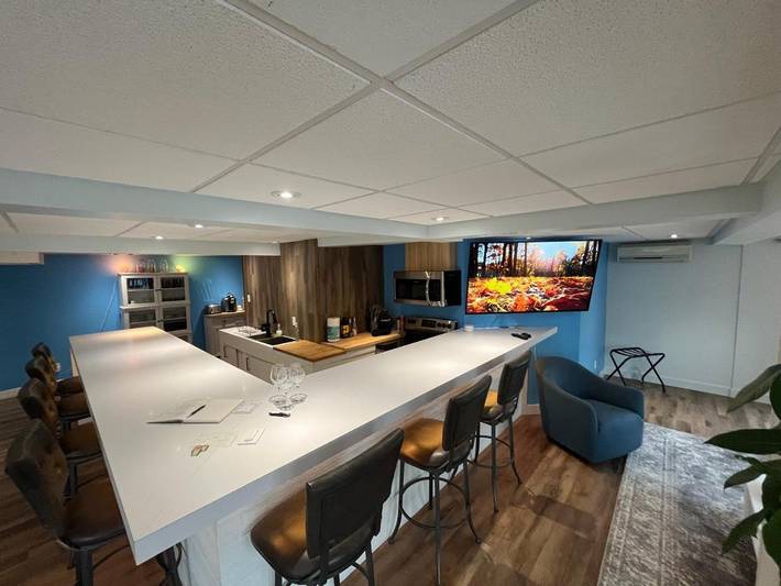 Appartement de vacances pour 9 personnes, avec vue sur le lac ainsi que vue et terrasse