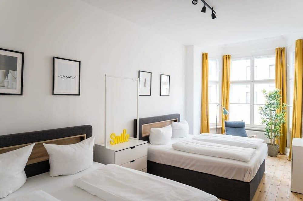 Entire apartment, Apartment at Rosenthaler Platz in Mitte Berlin, Berlin