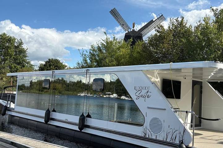 Hausboot für 4 Personen an der Müritz