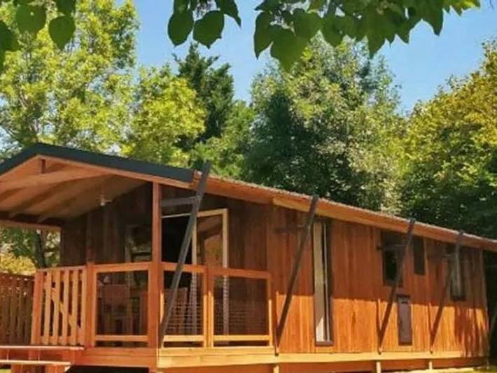 Chalet pour 5 personnes, avec Bassin pour enfant et Sauna dans le Tarn