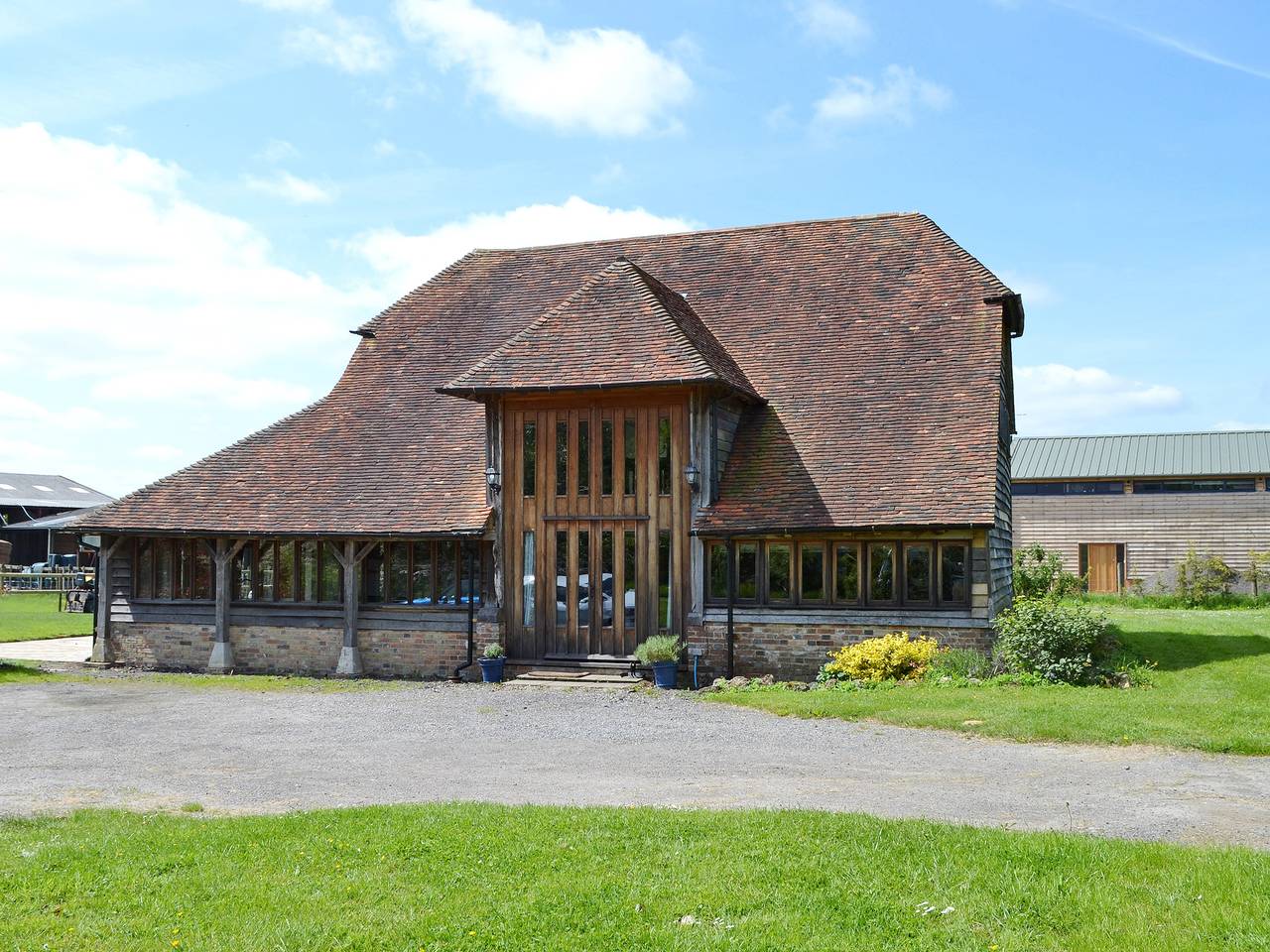 Romden Barn in Smarden, Ashford region