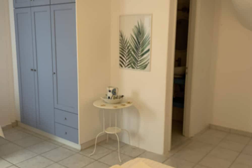 Appartement entier, Irene’s 2 floor maisonette by the sea in Paros