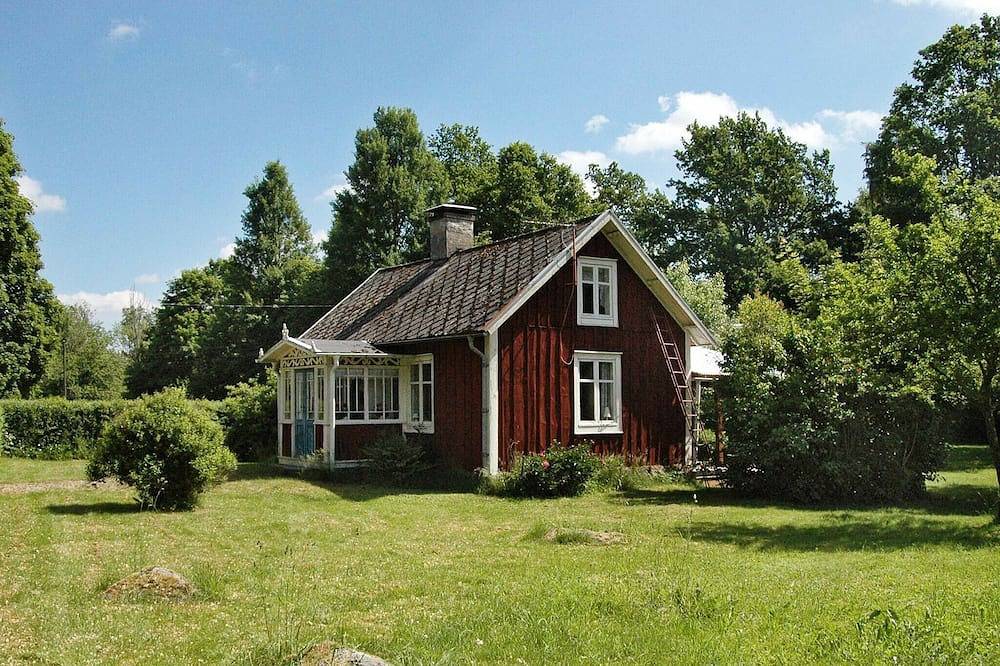 5 person holiday home in Kalvsvik in Asnen