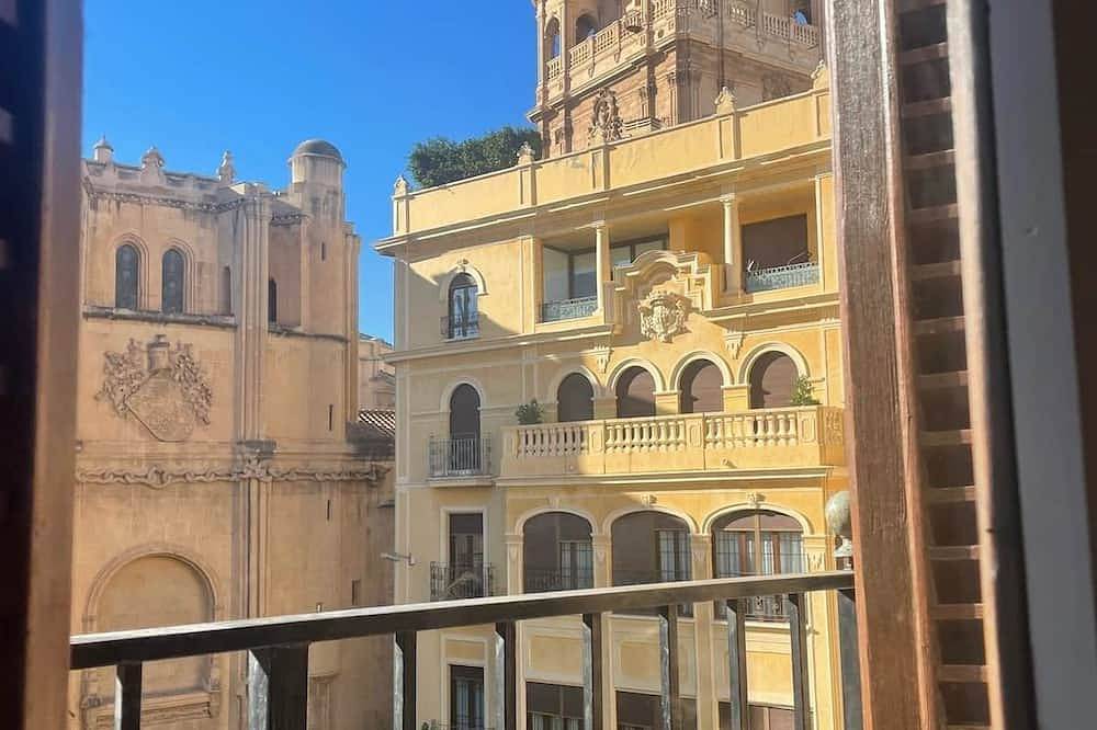 Entire apartment, Catedral Plaza in Murcia, Murcia Inland