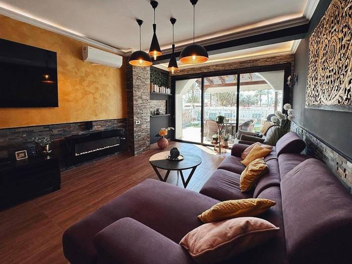 Villa pour 8 personnes, avec piscine ainsi que vue et terrasse à Playa de las Américas - 2