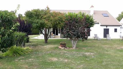 Chambre d’hôte pour 5 personnes, avec jardin dans Nailly