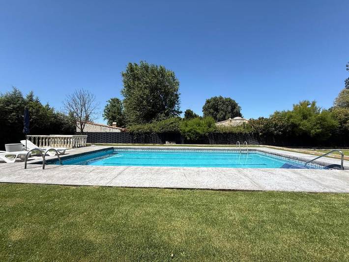 Chalet para 10 personas, con jacuzzi además de jardín y piscina en Provincia de Madrid - 4