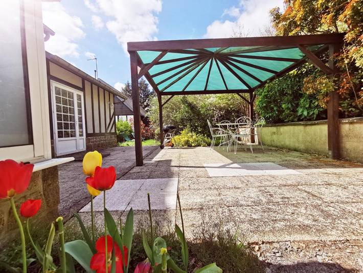 Appartement de vacances pour 2 personnes, avec jardin et vue, animaux acceptés