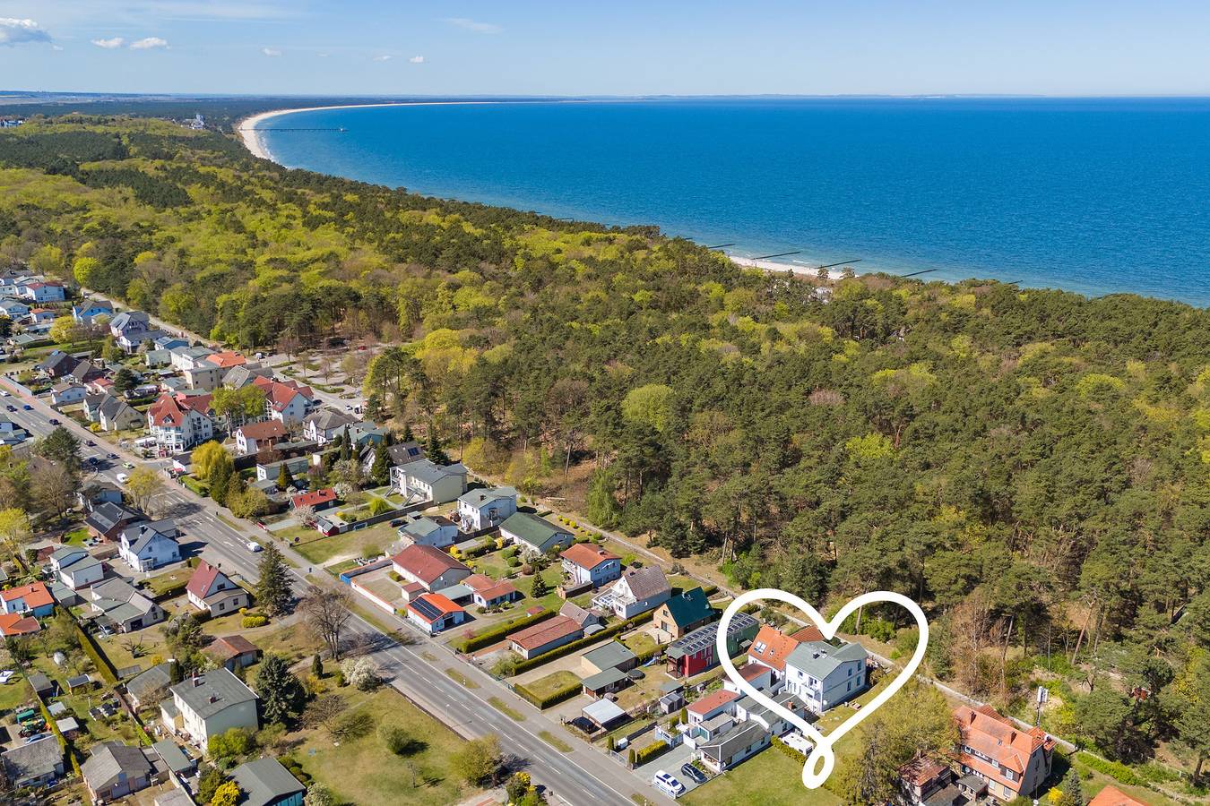 Ganze Ferienwohnung, Nur 500m zum Ostseestrand - Familienauszeit mit Sauna & Grillterrasse in Zempin, Usedomer Norden