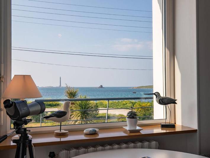 Location de vacances pour 6 personnes, avec jardin ainsi que jacuzzi et terrasse, animaux acceptés dans Plage De Kervenni Plouguerneau - 3