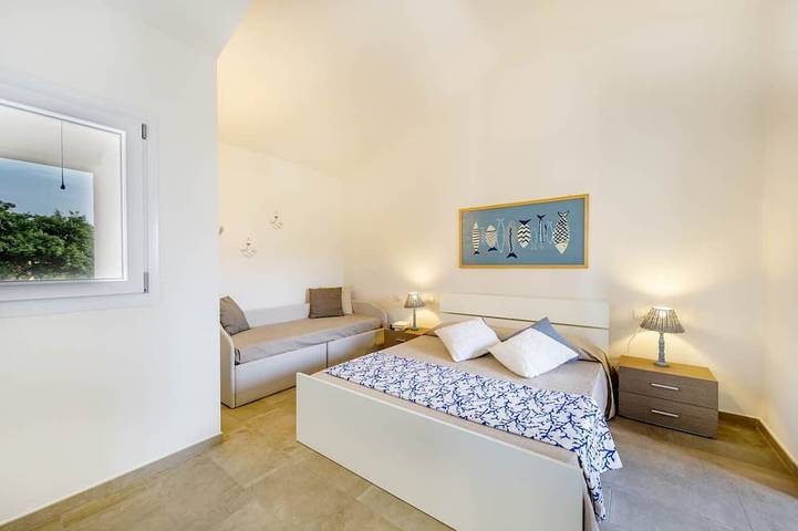 Gîte pour 8 personnes, avec jardin ainsi que piscine et balcon à Monte Petrosu - 3