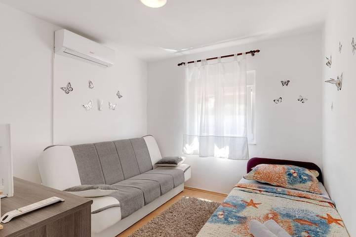 Ferienhaus für 5 Personen, mit Pool, mit Haustier in Jasenice - 3