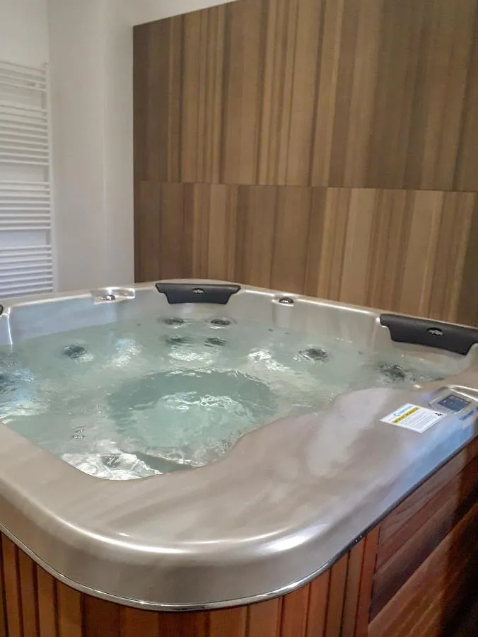Apartamento de vacaciones para 8 personas, con terraza y jacuzzi - 1