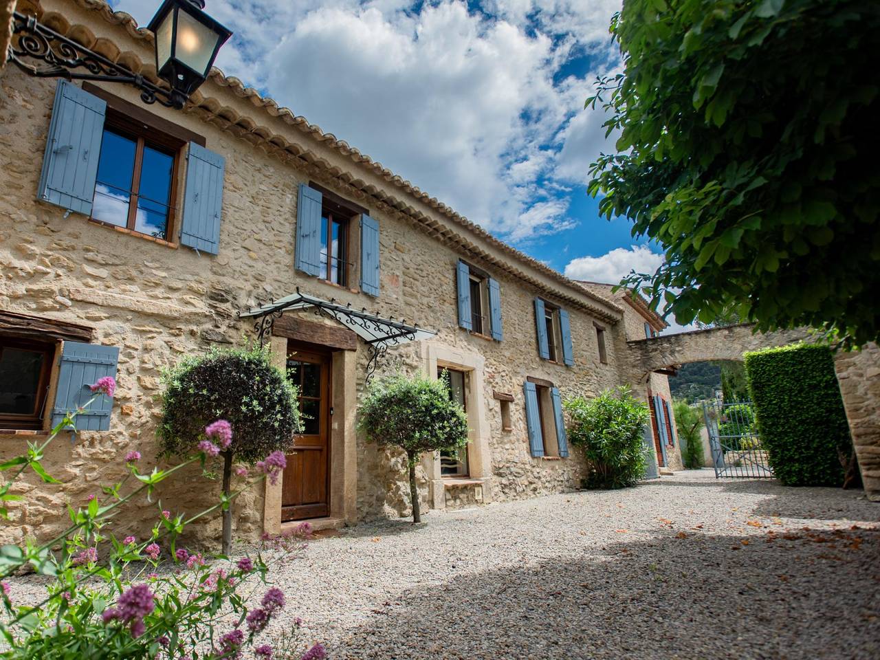 Charakteristisches Landhaus mit A/C und Pool in Séguret, Vaucluse