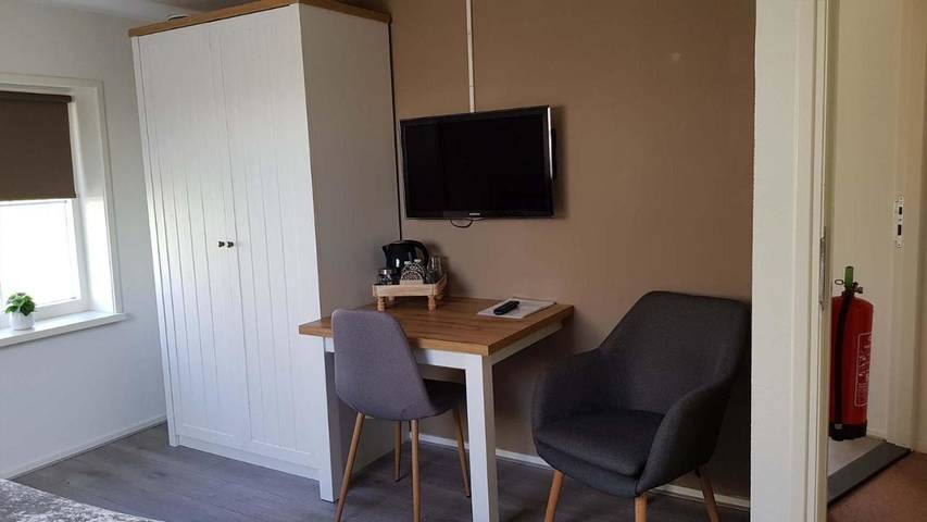 Chambre d’hôte pour 2 personnes, avec vue ainsi que jardin et piscine à Burgh-Haamstede - 2