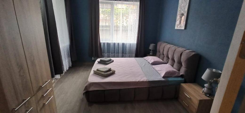 Appartement de vacances pour 5 personnes, avec vue et jardin