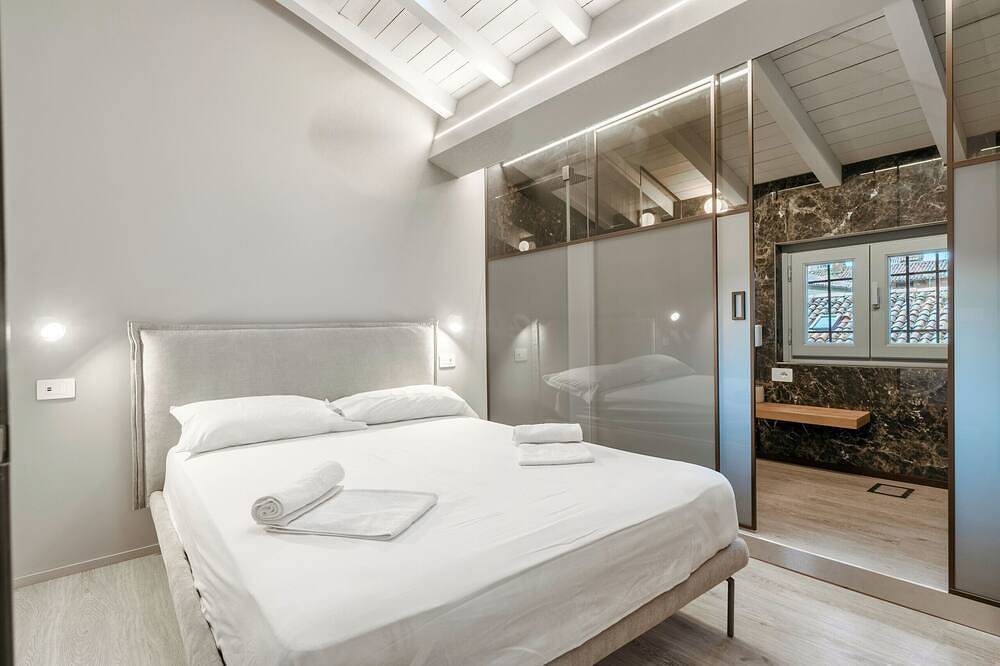 Ganze Wohnung, 030Bs - Room 56 in Brescia, Brescia Provinz